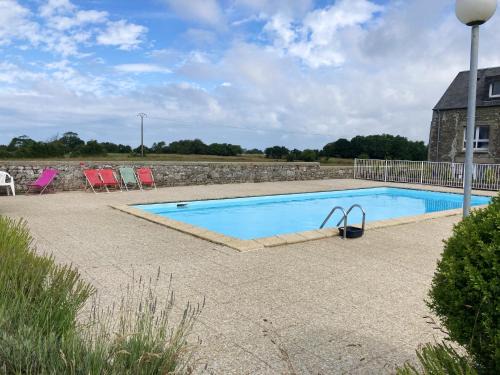 Montmartin-sur-Mer Apartment | Appartement cosy à Montmartin 27m² avec piscine partagée