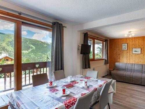 Meribel Apartment | Appartement cosy 2 pièces, cabine, 5 pers, Méribel, près des pistes, animaux admis - FR-1-180-591