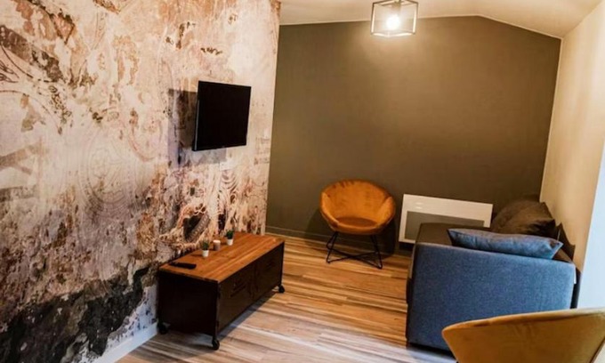 Saint-Chamond Apartment | Appartement de 2 chambres avec wifi a Saint Chamond