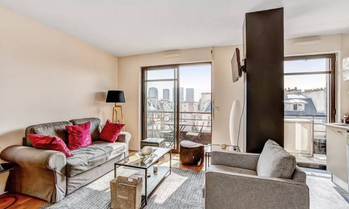 16th Arrondissement Apartment | Appartement des Toits - Welkeys