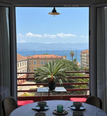 Ajaccio Apartment | Appartement F4 vue mer