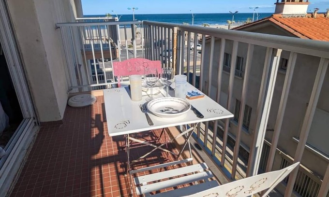 Le Grand Large Apartment | Appartement T2 à Deux pas de la Plage - 4indi54