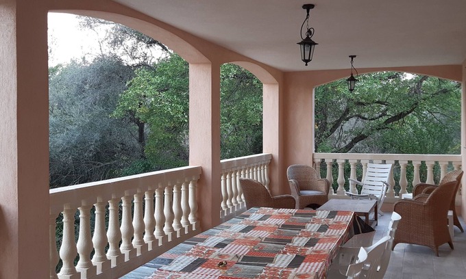 Les Maillans House | Appartement 80 m2 Dans Maison Avec Terrasse 47m2
