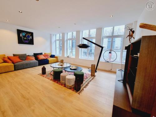 Douai Apartment | Appartement haut standing au cœur de Douai avec wifi, climatisation et terrasse - FR-1-510-235
