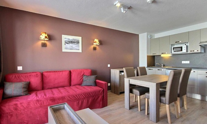 Plagne Villages Apartment | Appartement neuf avec piscine, Wi-Fi et parking couvert - FR-1-455-23