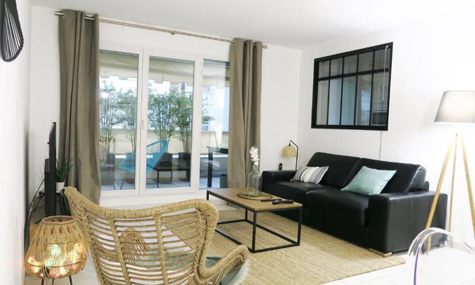 Carnot Apartment | Appartement Palais Milton