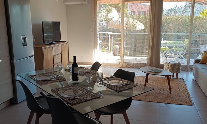 La Ciotat Apartment | Appartement Parking Privé,wifi a 300 m de la Plage
