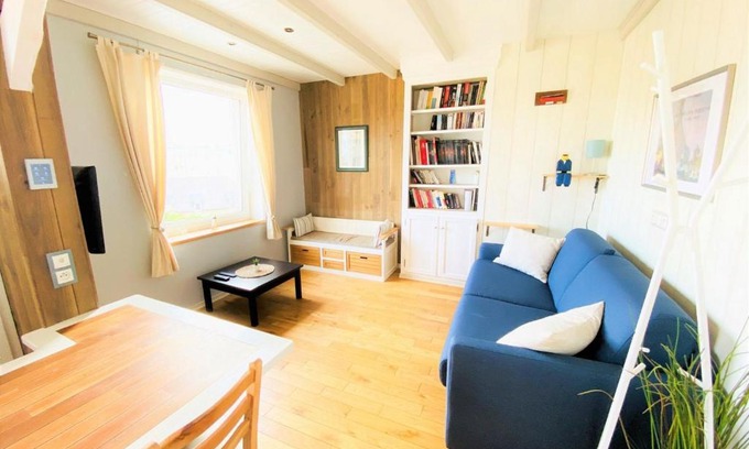Perros-Guirec Apartment | Appartement Perros-Guirec, 2 pièces, 4 personnes - FR-1-368-245