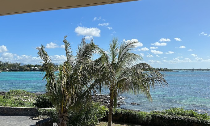 Pointe aux Canonniers Apartment | Appartement Pieds Dans Leau