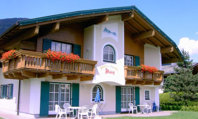 Furth Apartment | Appartements Mary inklusive Tauern-Spa Kaprun
