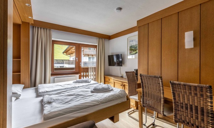 Hinterglemm Apartment | Appartements Wittenius - TOP 8, Ski-in/Ski-out & Sauna