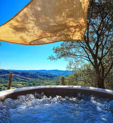 Grabri Apartment | Appartman Casa Fermeglia with private jacuzzie and truffle hunting experience