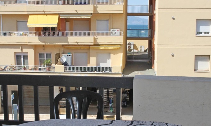 L'Escala Apartment | appartment close to the beach of riells. HUTG-046429