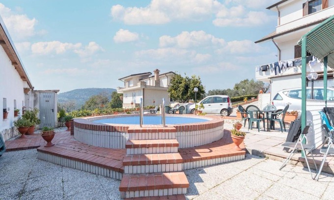 Priverno House | Appealing holiday home in Priverno with garden