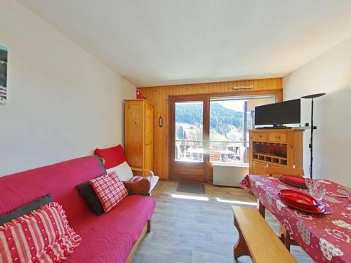 Le Grand-Bornand Apartment | Appt 2 pièces, 6 couchages, 900m télécabine, parking - FR-1-241-52