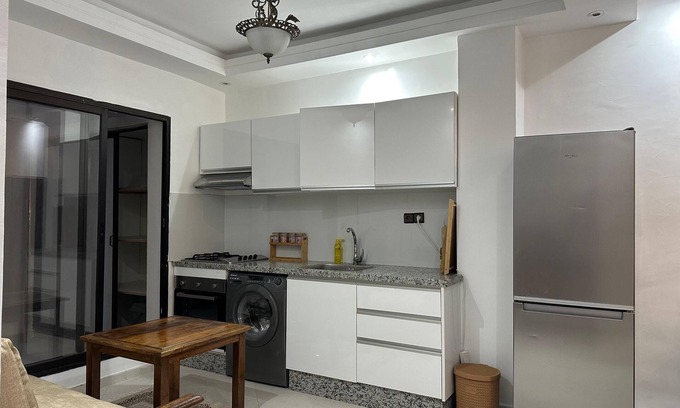 Menara Apartment | Appt Lamrani near Mènara and M'avenue CR7, wifi, air conditioning and free parking