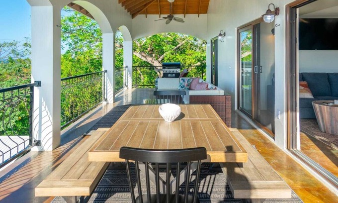 Punta Blanca Villa | Apricari Villa/Luxury views/5 BDRM/Pool