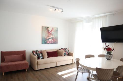 Gries House | APSTAY Bungalow I FREE Parking I Self Check-in