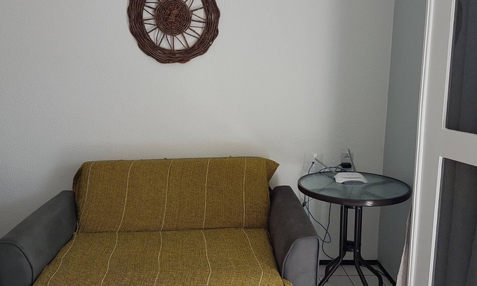 Antonio Diogo Apartment | Apt 100m from Praia do Futuro, air-conditioned, 1 floor, wi-fi, sleeps up to 8 people