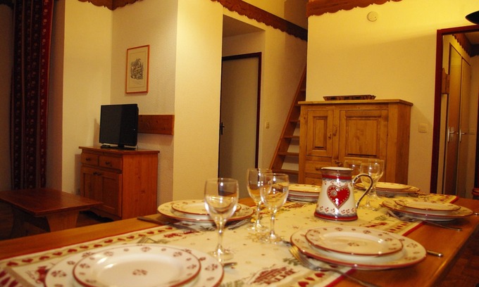 Valfrejus Apartment | Apt 4pièces 53m2 loft 150m from the slopes with panoramic view