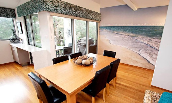 Dunsborough Apartment | Apt 9 'Delphinius' @ Bay View Centro, Dunsborough