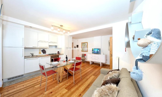Pinzolo Apartment | Apt Campiglio Style 2