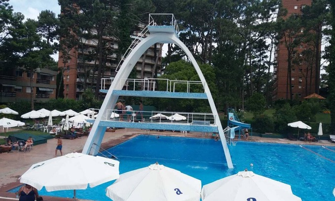 Punta del Este Apartment | Apt with pool in beautiful rugged resort of Punta del Este