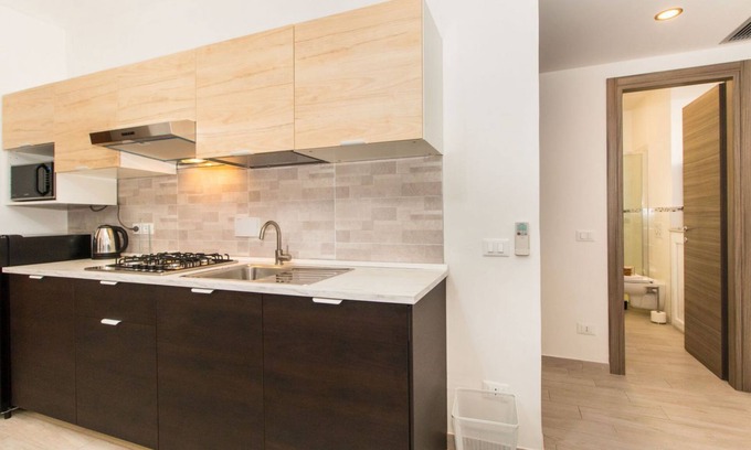 San Donato Apartment | APT x5 at 900 meters from Piazza Statuto! BOOK NOW!