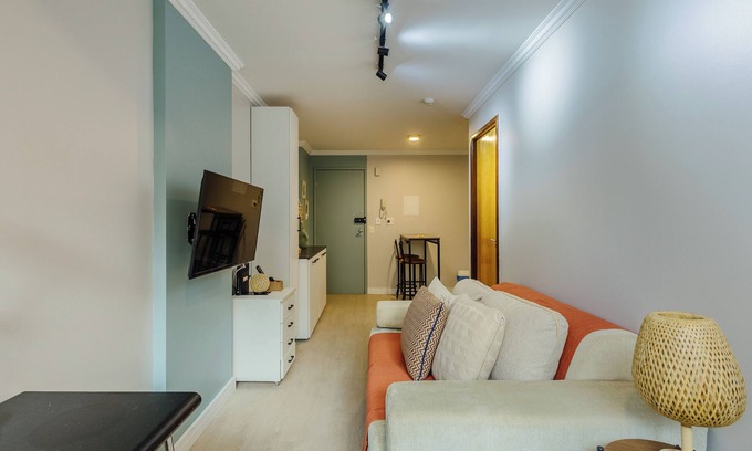 Sudoeste e Octogonal Apartment | Apto 1Q 350m do PQ. Bosque do Sudoeste - SVS0219