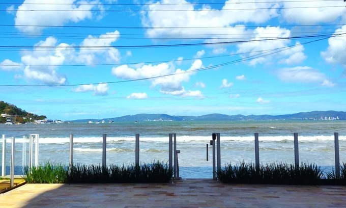 Centro Apartment | Apto Panorâmico Vista Mar em Itapema - SC