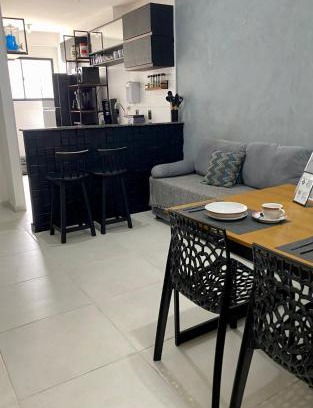 Caruaru Apartment | Apto térreo com ar, próximo ao shopping Caruaru com área de lazer completa!