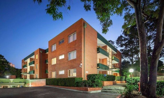 Rosehill Hotel | APX Parramatta