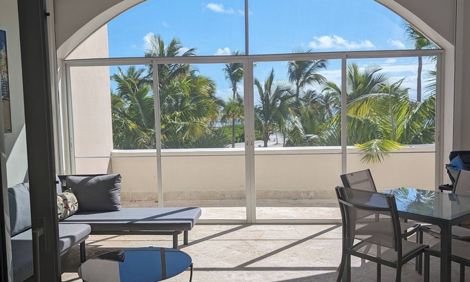 Cap Cana Marina Apartment | Aqua Gem - Charming oceanfront 2-bedroom apartment