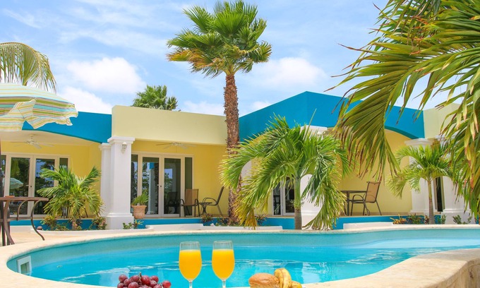 Playa Hotel | Aqua Viva Suites