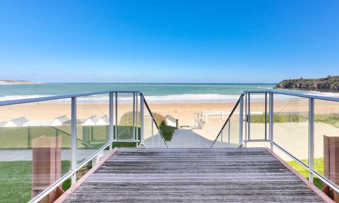 Saint-Cast-le-Guildo Apartment | Ar Vro - Accès direct à la grande plage