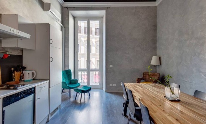 Navona Apartment | Ara Pacis Enchanting Apartment