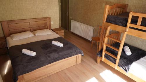 Stepantsminda House | Archil and Nino Gigauri Guest House