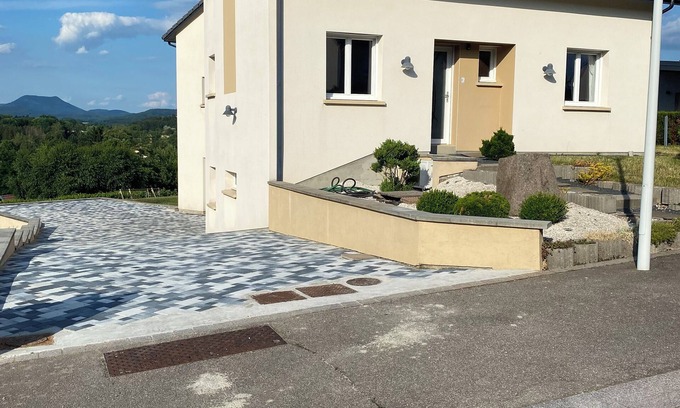 Neuvillers-sur-Fave House | Architect-designed house with magnificent views.