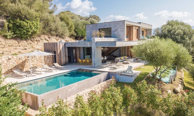 Vetricella House | Architect's villa with exceptional sea view and secure heated swimming pool