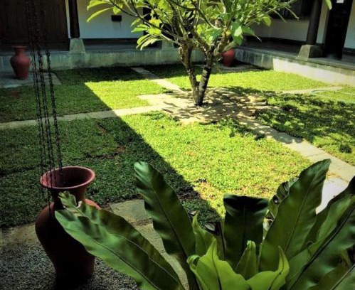 Kahandamodara House | Ardeen Villa - superb 3 bedroom beachfront for 6, HB, in Ranna- Tangalle- free pick up or drop off for 7 night stays, serviced, taxes included