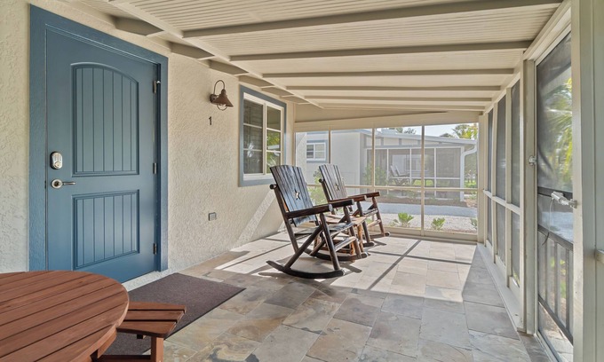 Captiva Cottage | Are you looking for a quaint fishing village in the heart of Captiva Island? - Jensen's Cottage #01