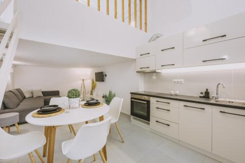 Maroulas House | ARGi House