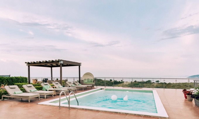 Skiathos Villa | Aries Villas: Villa Leo