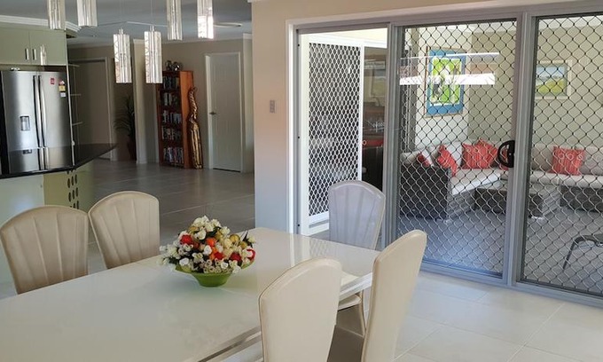 Torquay Apartment | Arlia Sands Apartments
