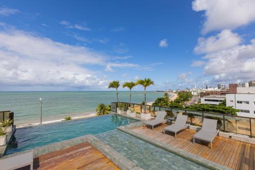 Manaira Hotel | Arpoar Flat 118 - De frente para o mar