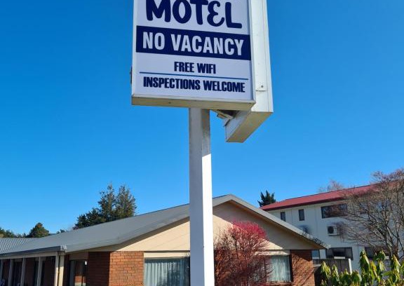 Te Anau Hotel | Arran Motel