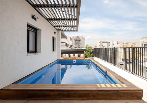 Tiberias Apartment | Artemis Luxury Apartment with Private Pool and Stunning Views in Tiberias