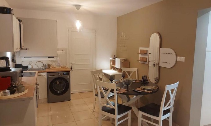 Tersefanou Apartment | Artemis Panorama Chic Getaway