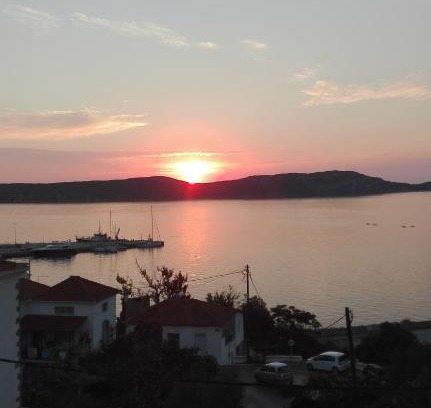 Pylos Apartment | Artemis sunset view apartment