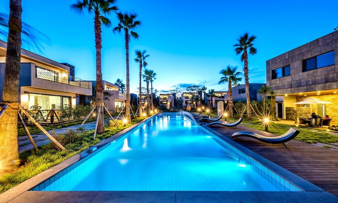 Jongdal-ri Hotel | Arts Spa & Poolvilla